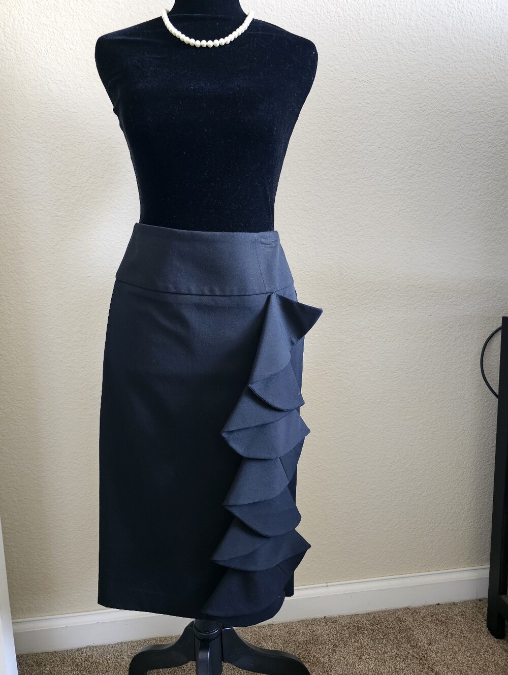 Bisou Bisou Black Pencil Skirt with Side Ruffle